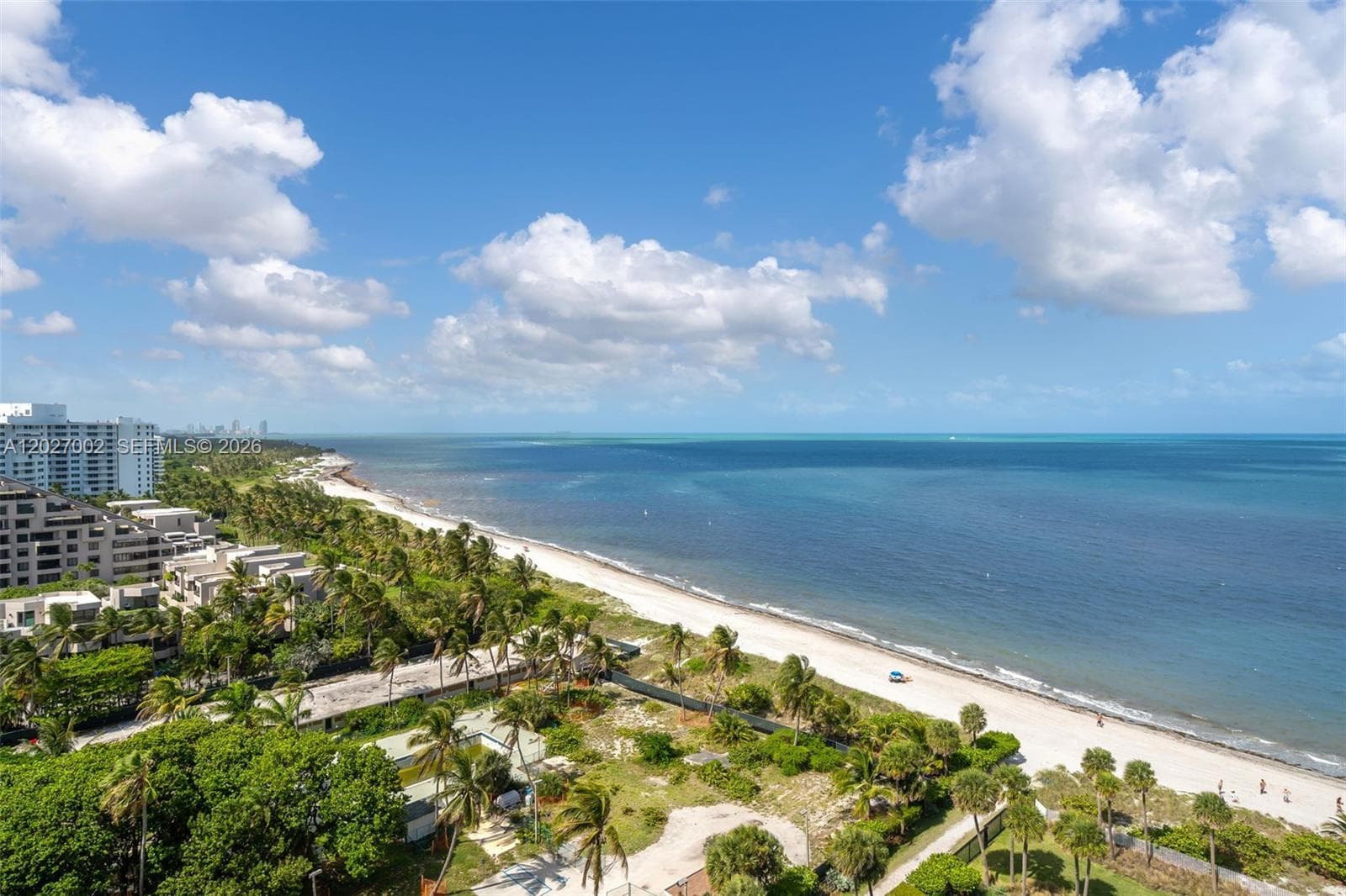 350 Ocean Dr LPH2N photo 12