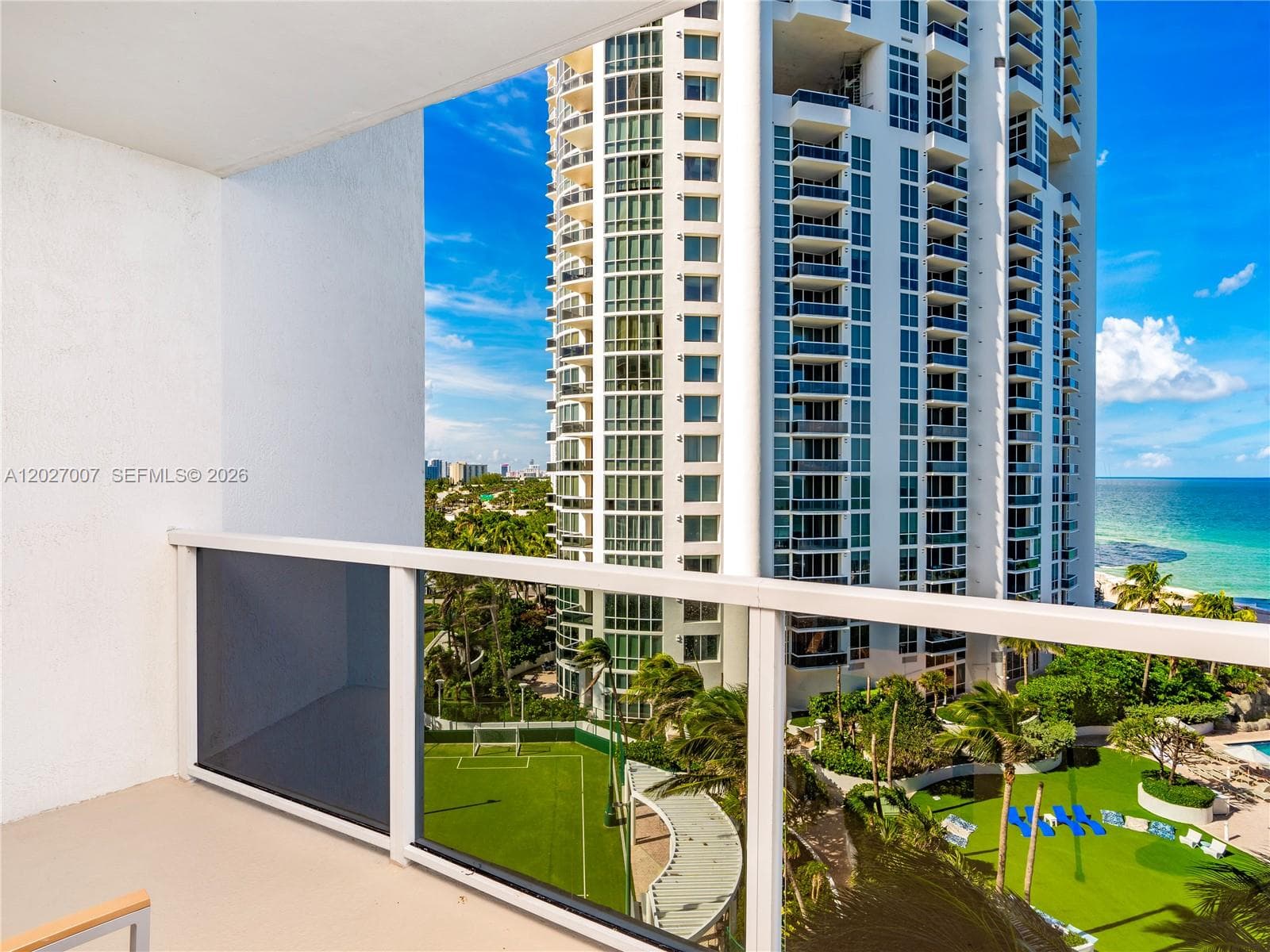 18001 Collins Ave 1506 photo 5