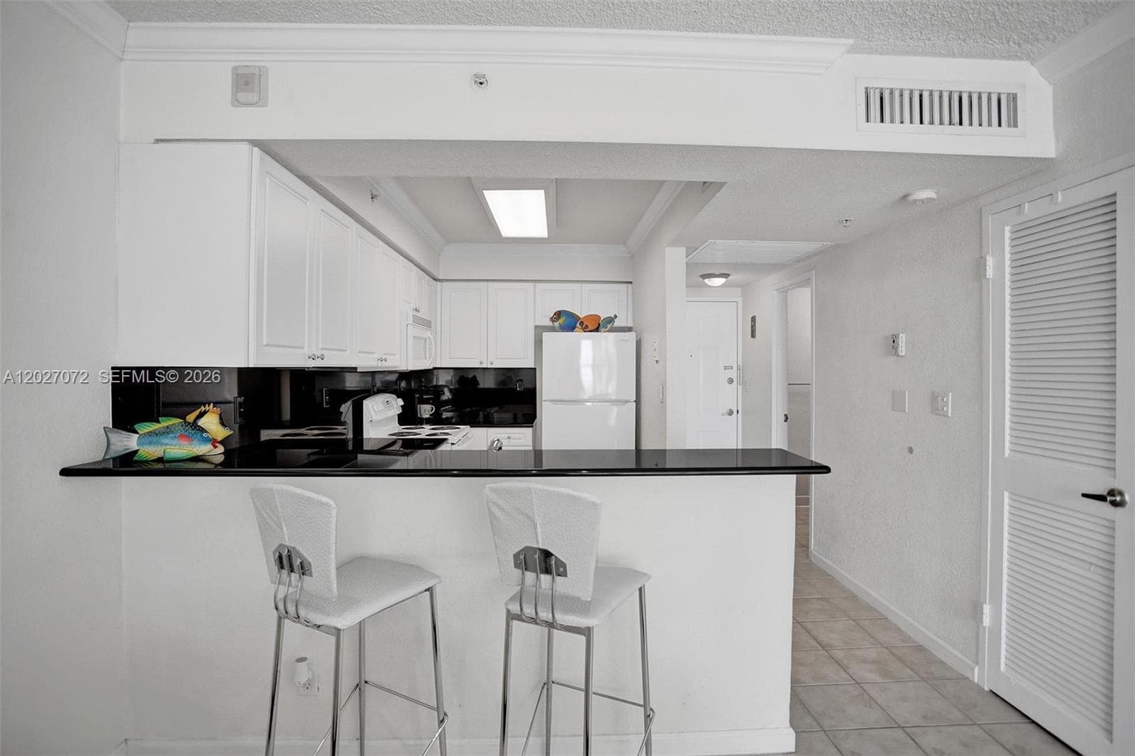 2501 S Ocean Dr 1219 (Available NOW) photo 16