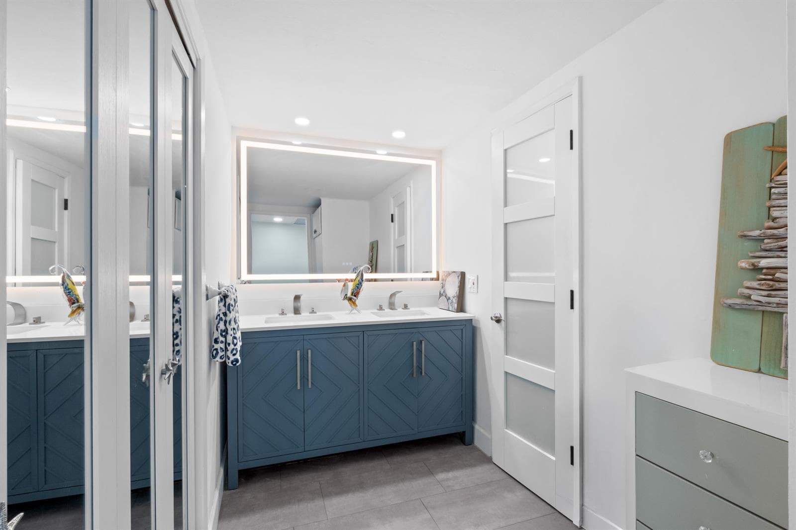 2508 Bay Drive Unit 105 photo 9