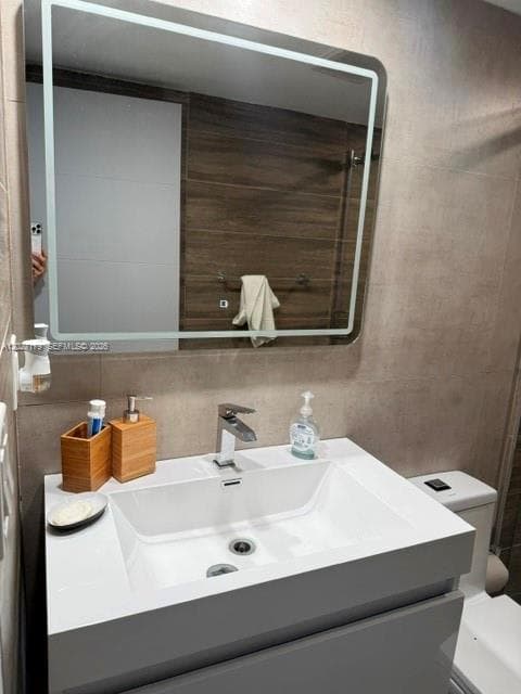 3375 N Country Club Dr 1409 photo 8