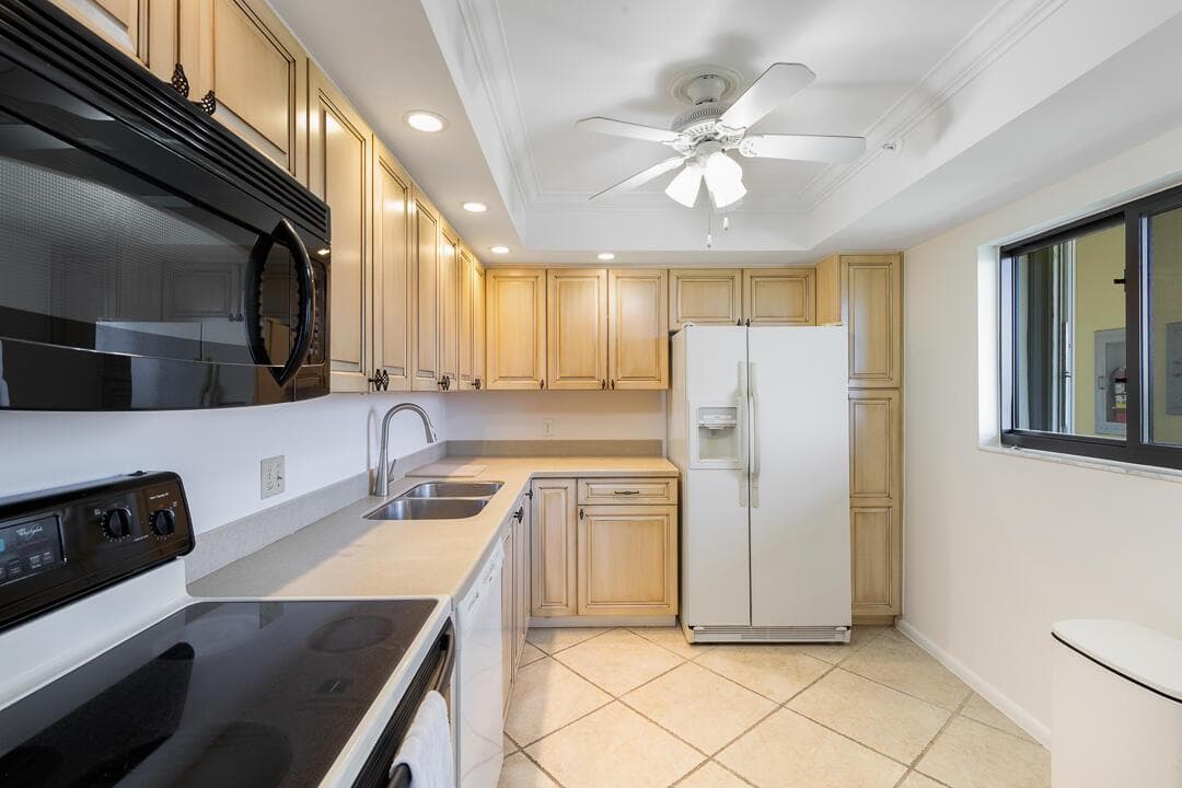 400 Ocean Trail Way 1108 photo 14