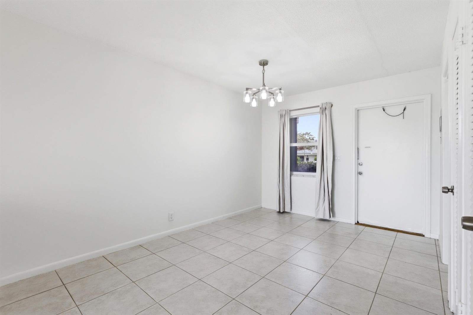 311 E Ocean Avenue #104 2