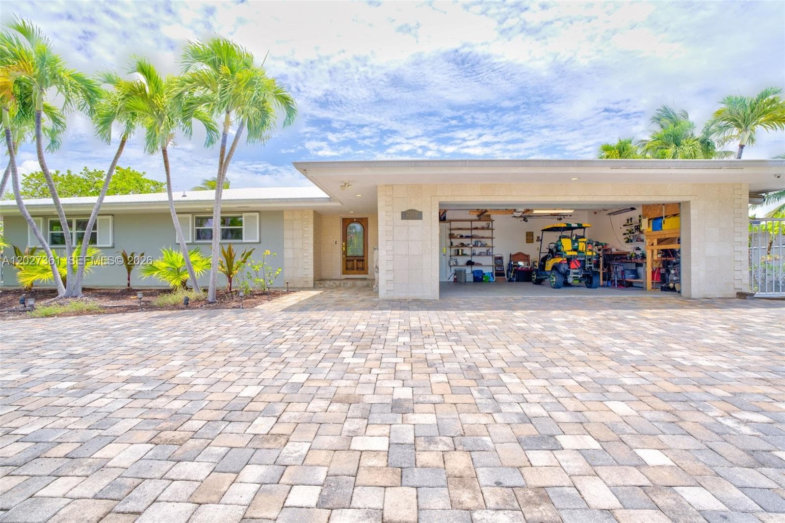 2919 Sombrero Blvd 4