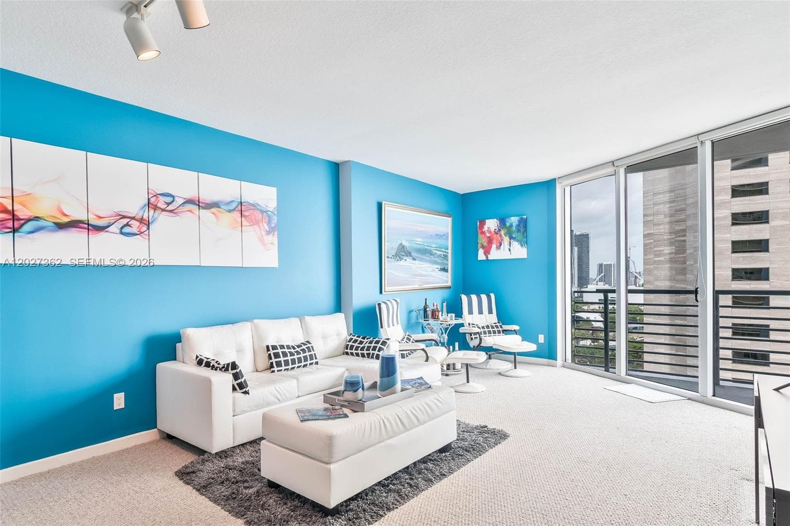 335 S Biscayne Blvd 2402 photo 9