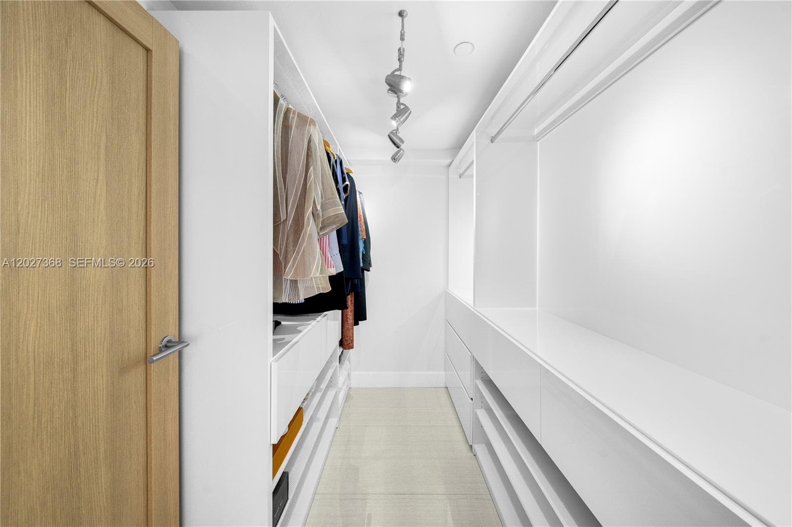 4779 Collins Ave 908 photo 16