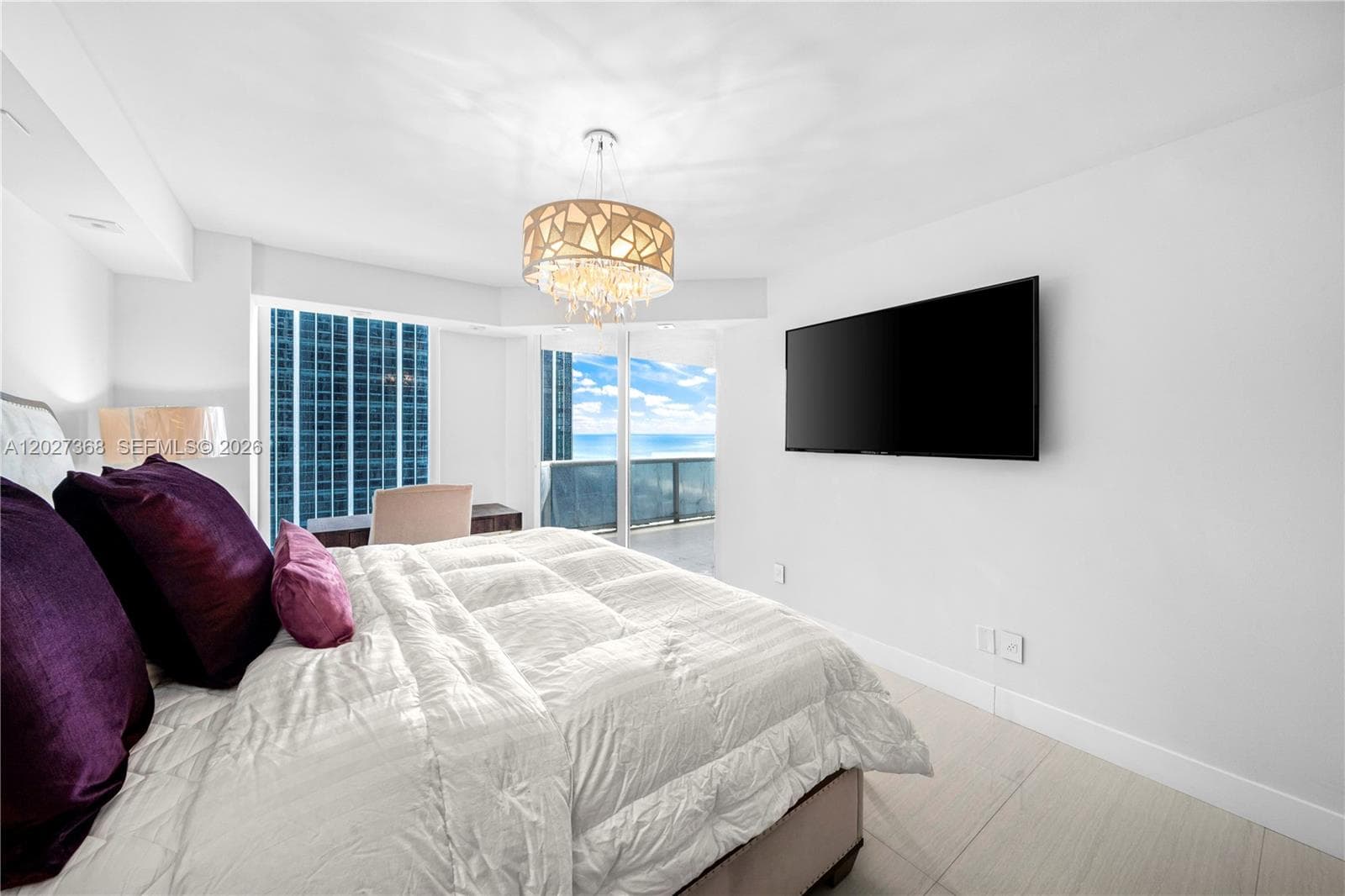 4779 Collins Ave 908 photo 14