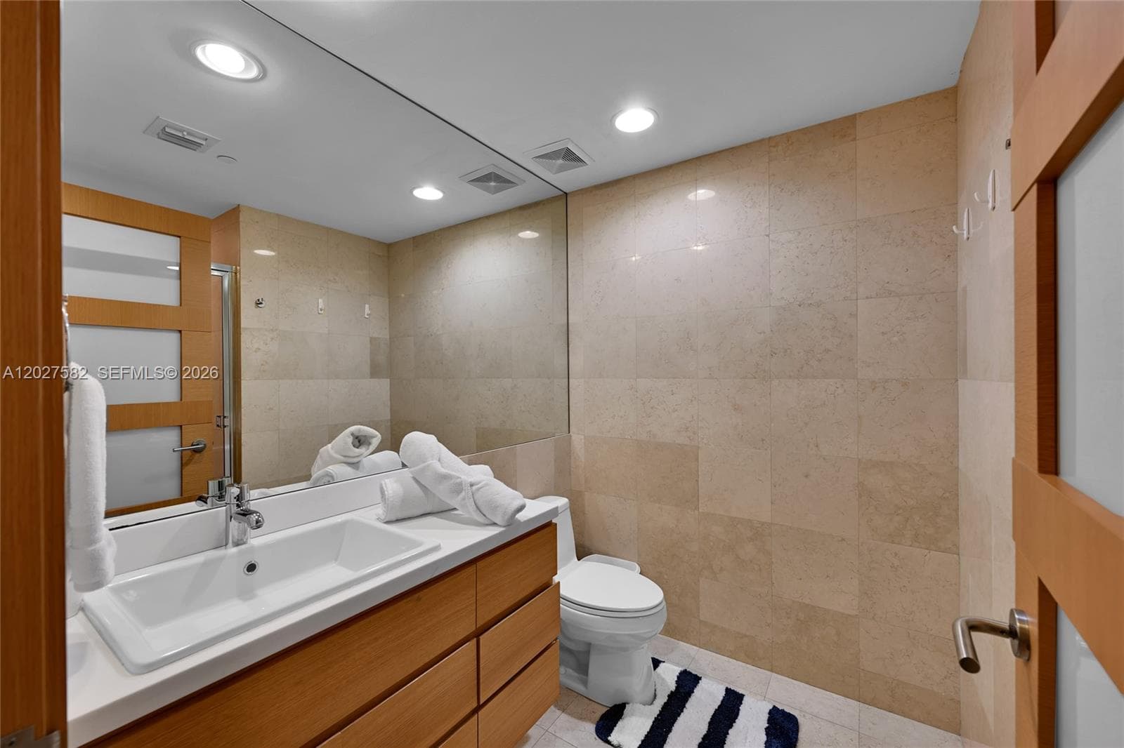 1830 S Ocean Dr 4404 photo 22