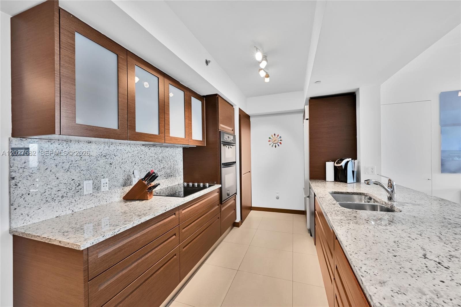 1830 S Ocean Dr 4404 photo 5