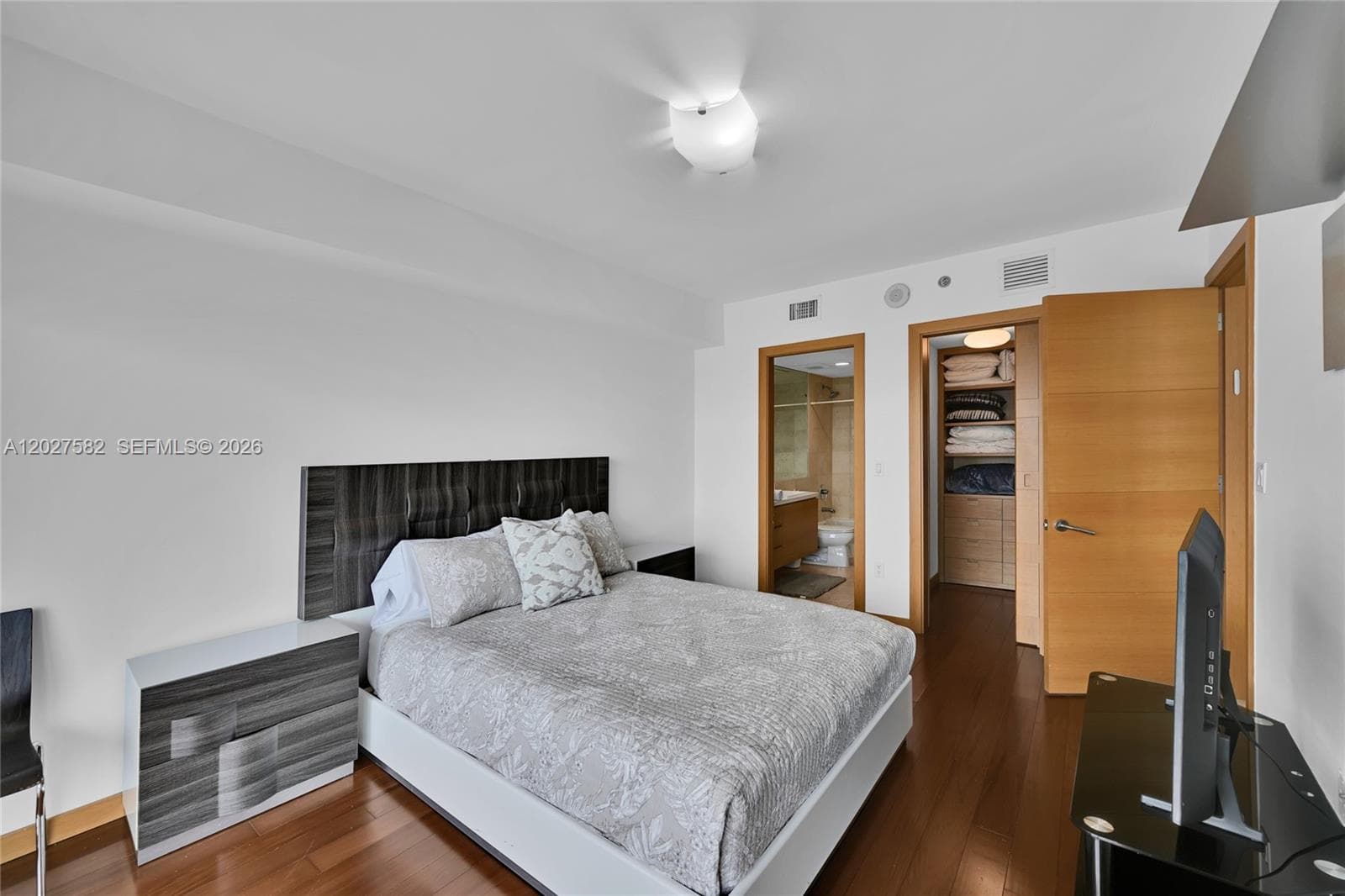 1830 S Ocean Dr 4404 photo 19
