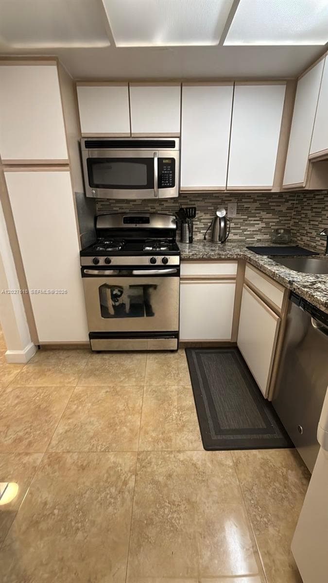 2030 S Ocean Dr 1111 photo 3