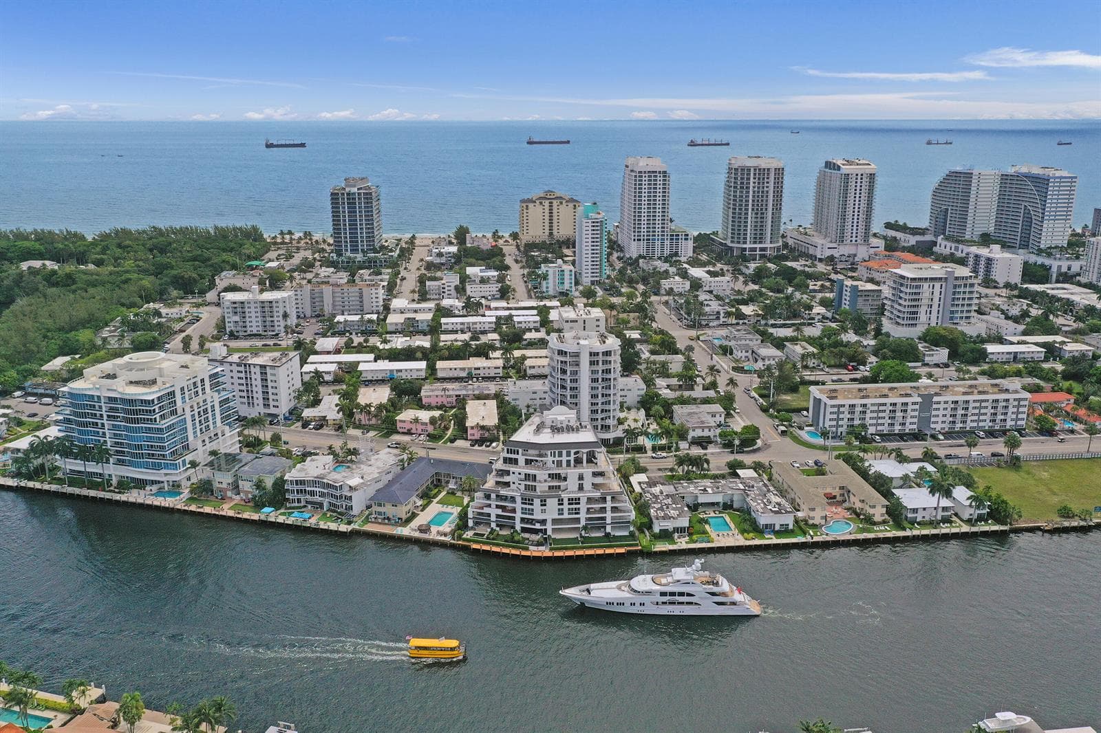 615 Bayshore Drive #402 4