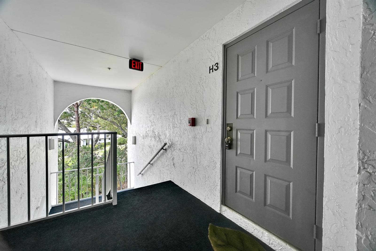 2516 SE Anchorage Cove #H-3 3