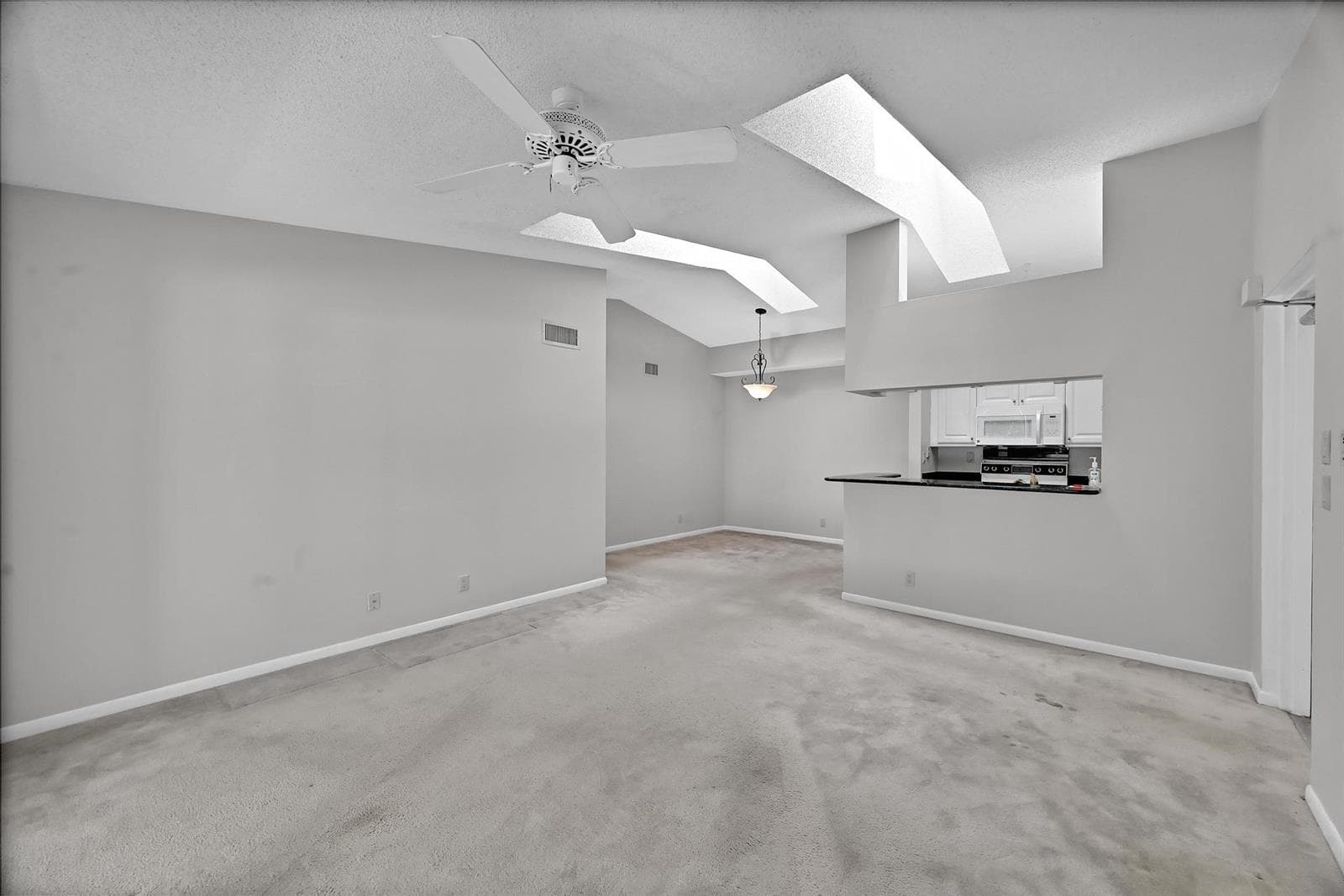 2516 SE Anchorage Cove #H-3 5