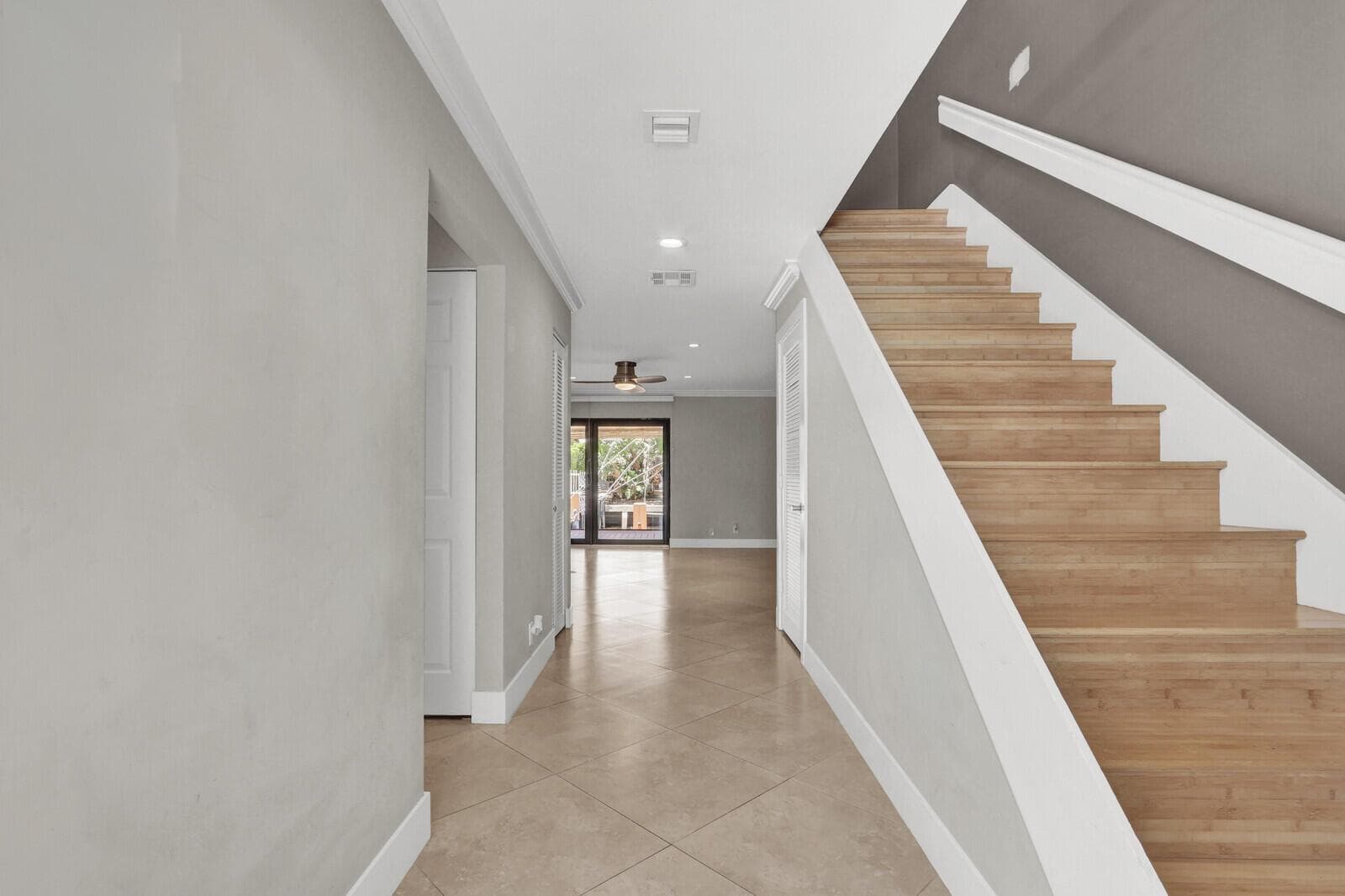 611 NE 12th Terrace #1 3
