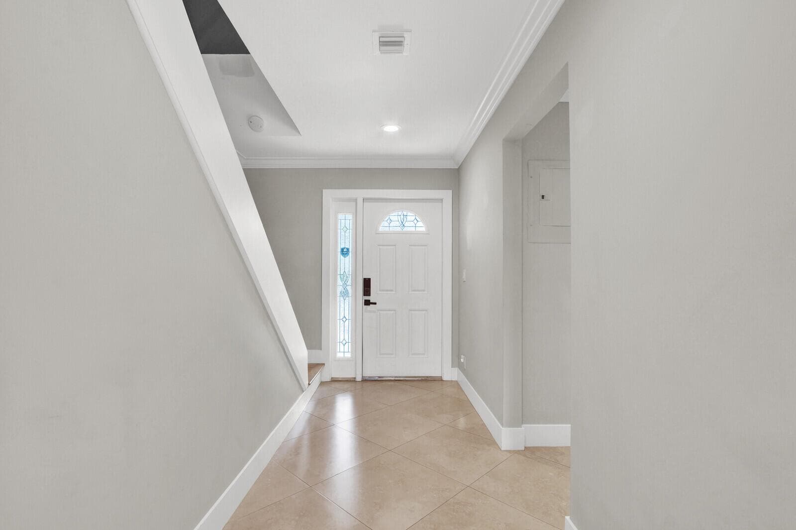 611 NE 12th Terrace #1 4