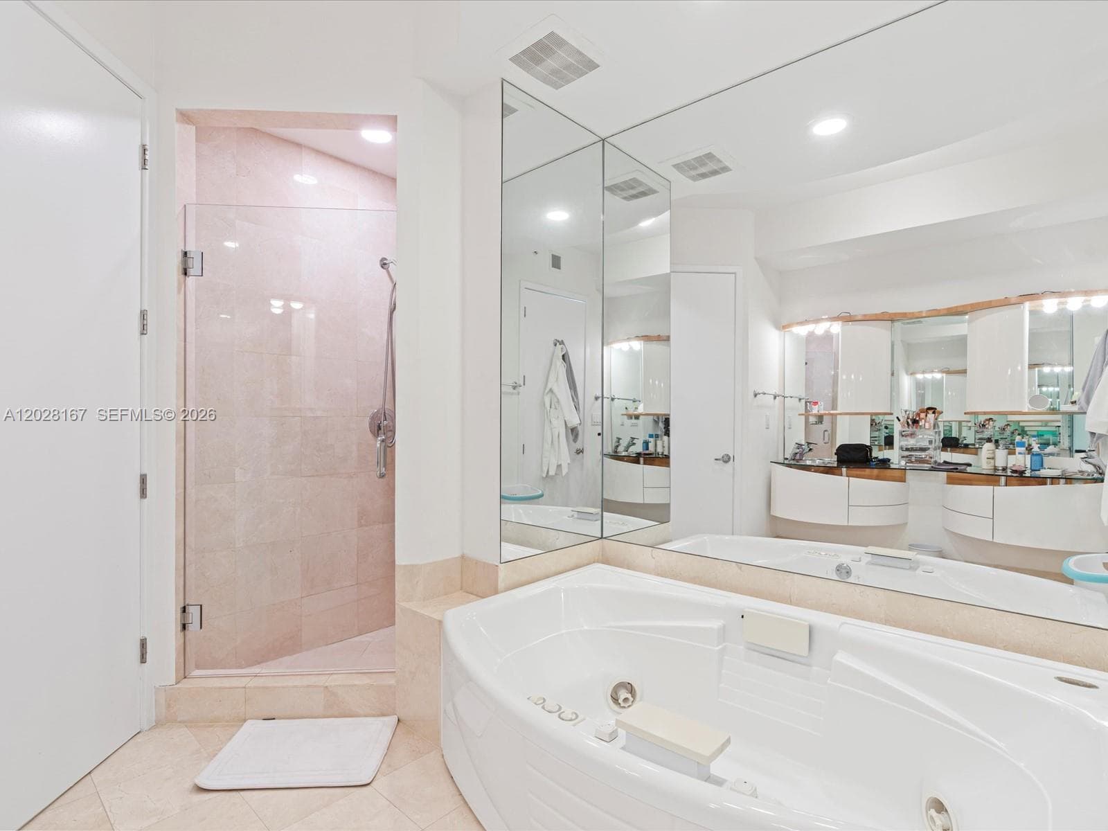 18101 Collins Ave 1904 photo 25