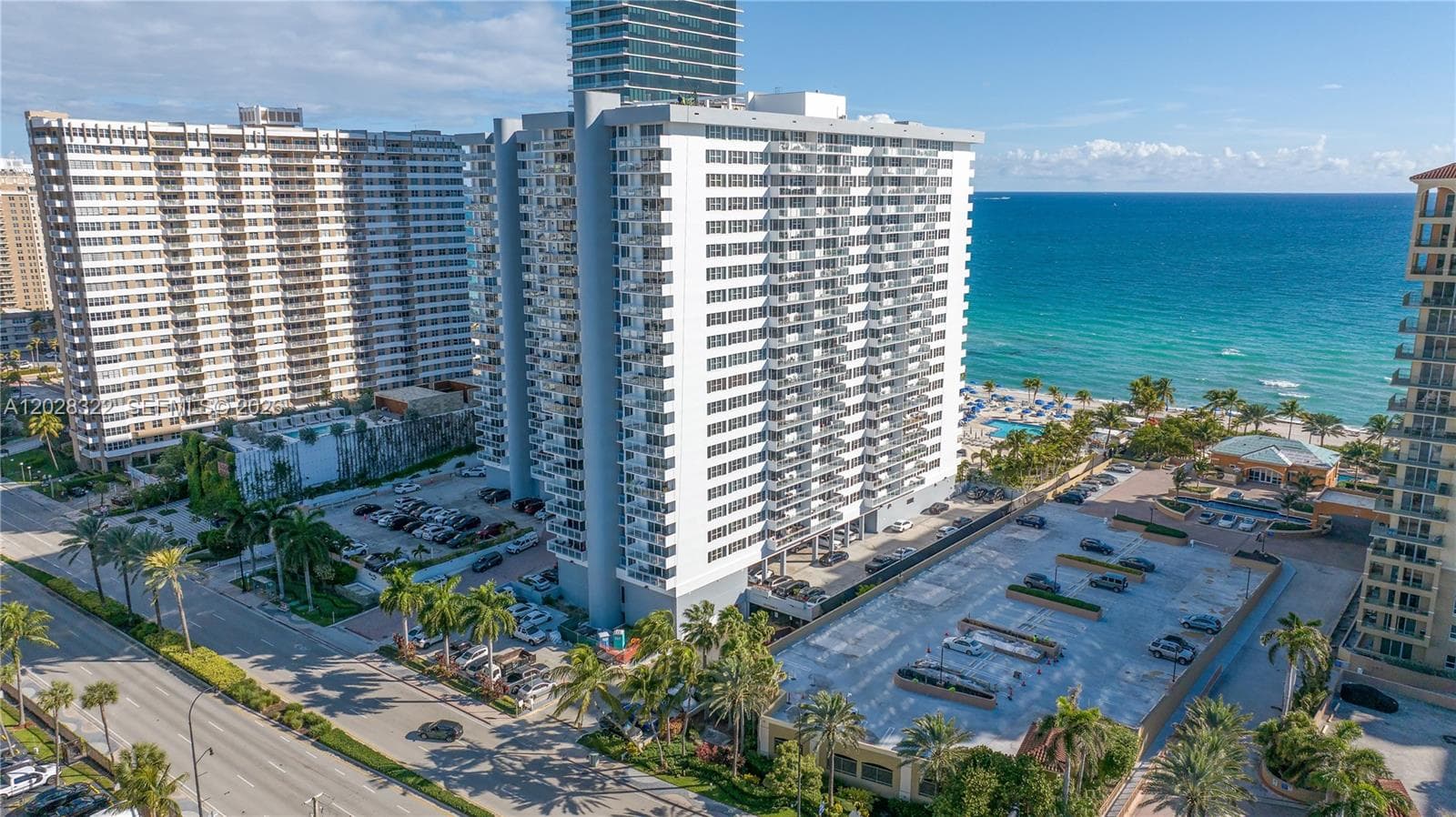 2030 S Ocean Dr 2018 photo 8
