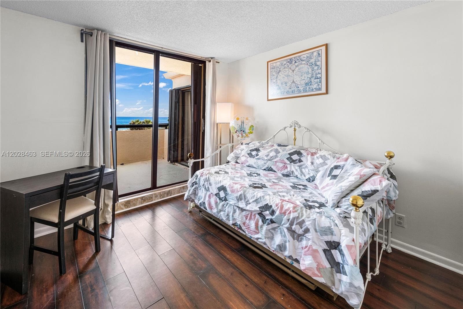 2555 Collins Ave 403 photo 21