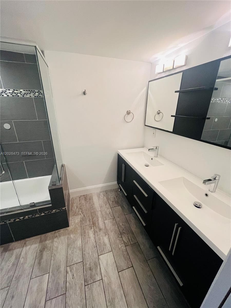 2655 Collins Ave 602 photo 16