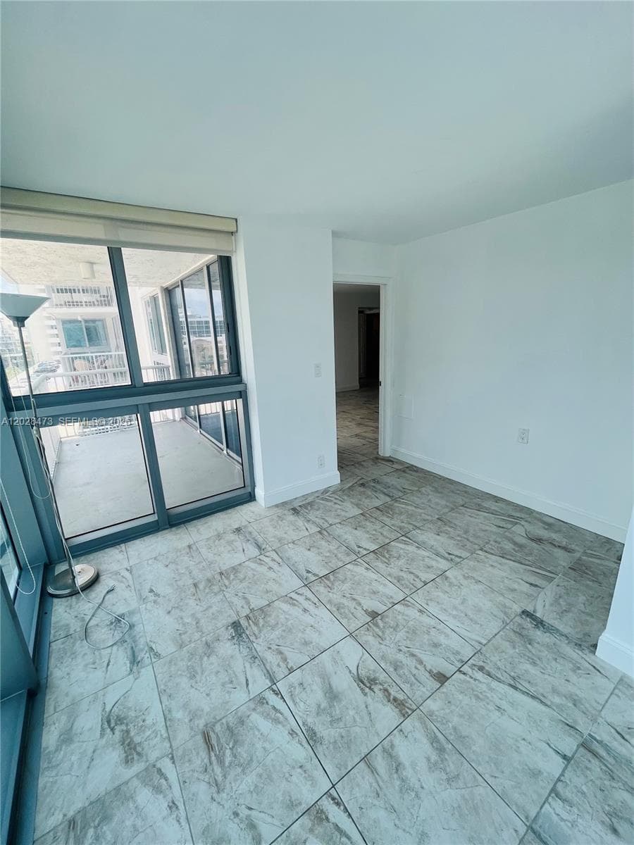 2655 Collins Ave 602 photo 14