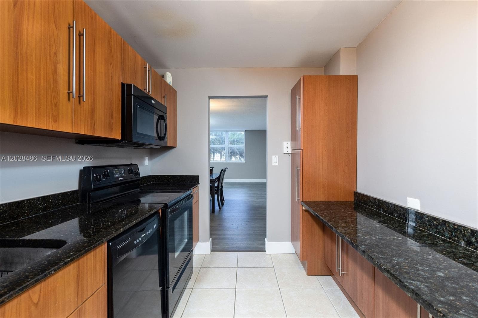 3001 S Ocean Dr 227 photo 4