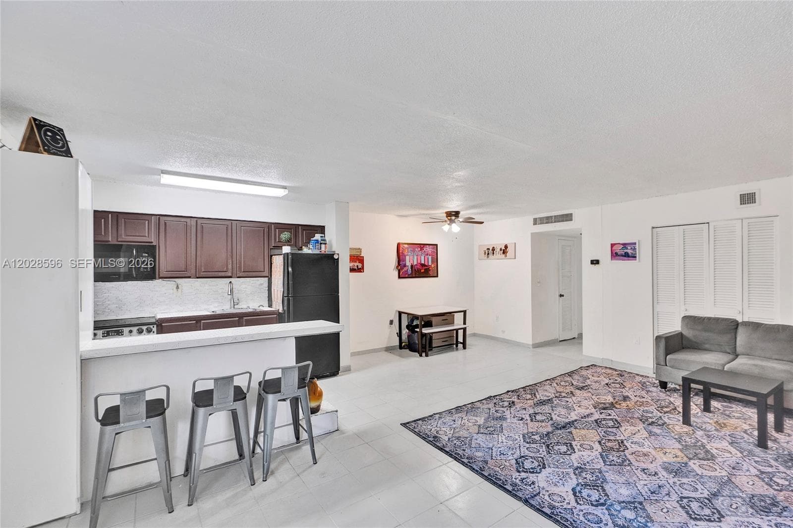 7133 Bay Dr #305 5