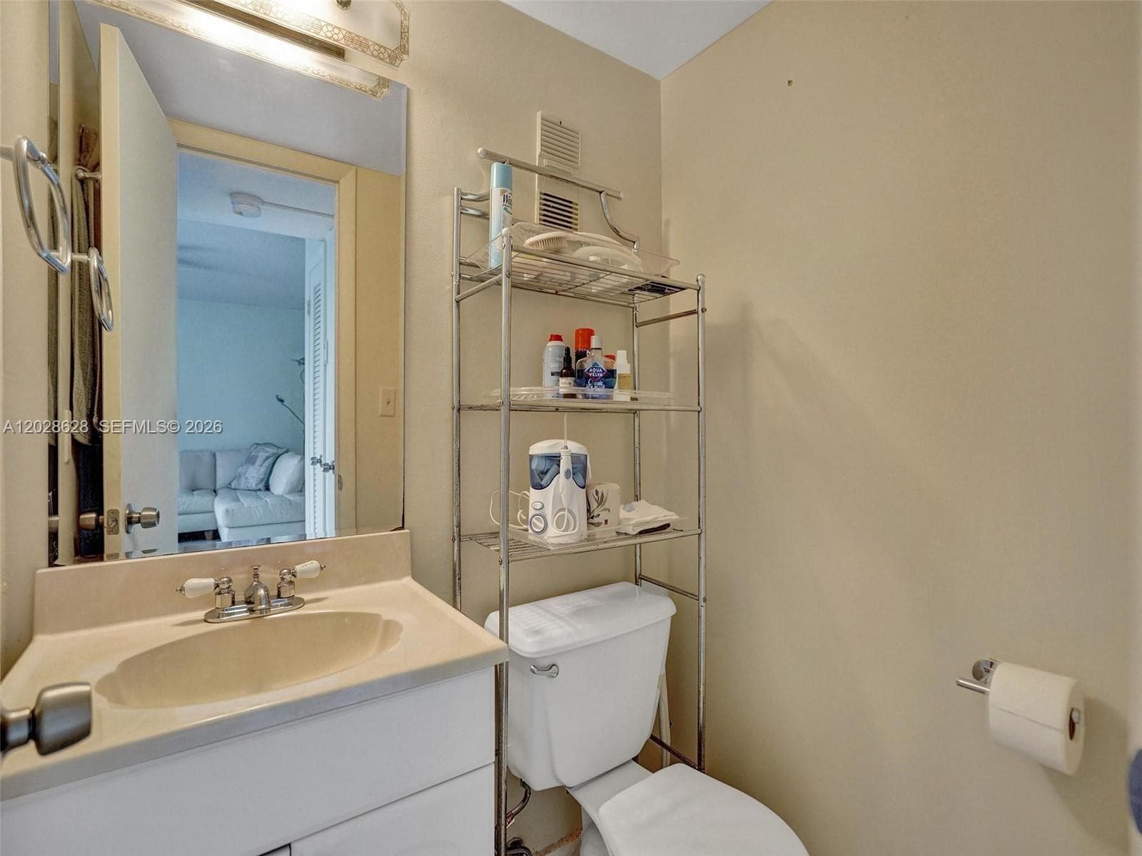 3113 S Ocean Dr 603 photo 12