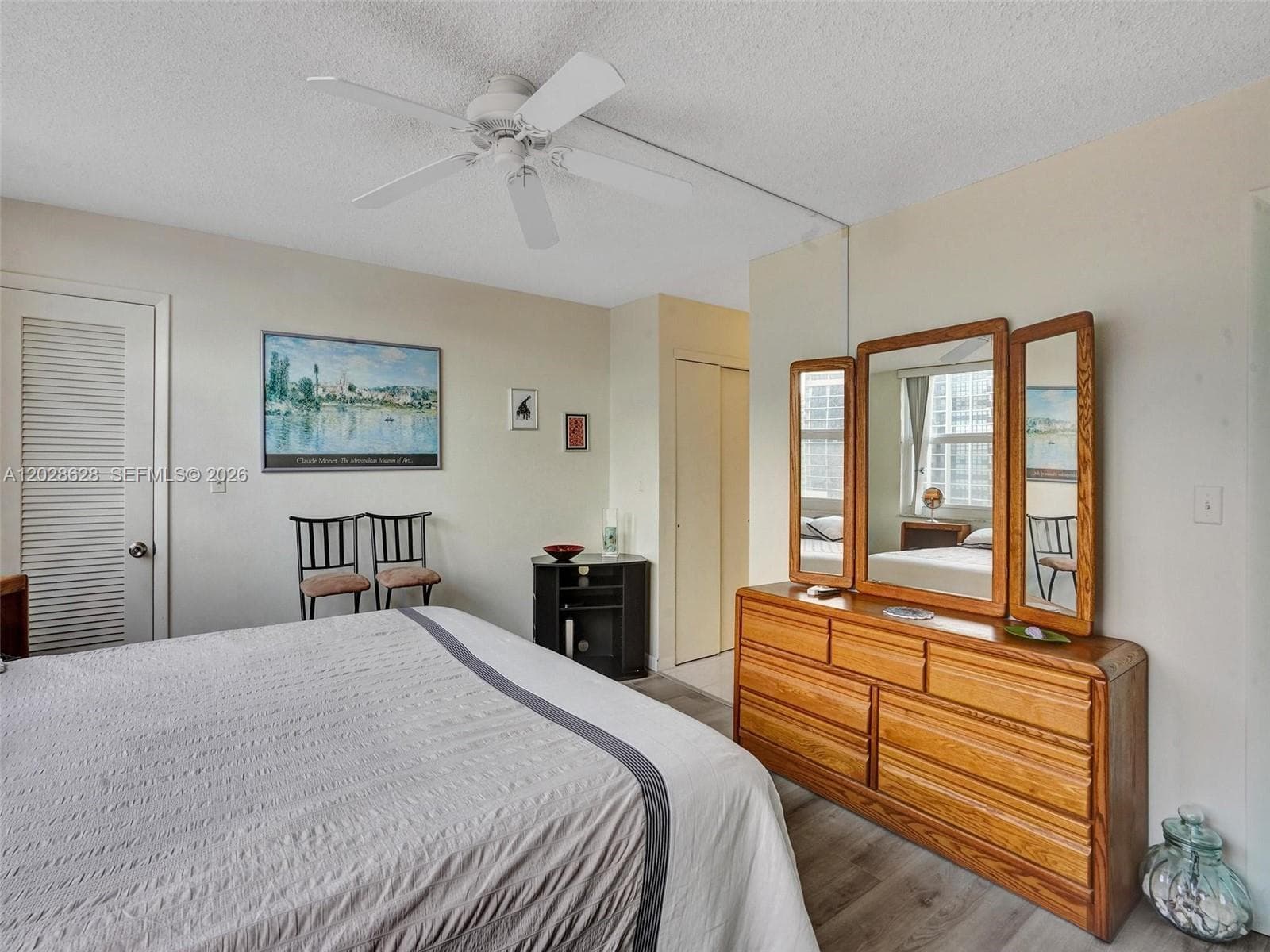 3113 S Ocean Dr 603 photo 9