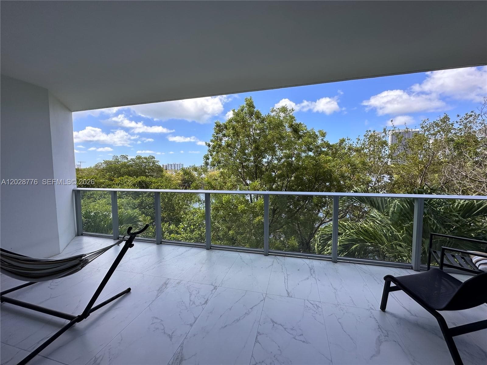 17111 Biscayne Blvd #208 2