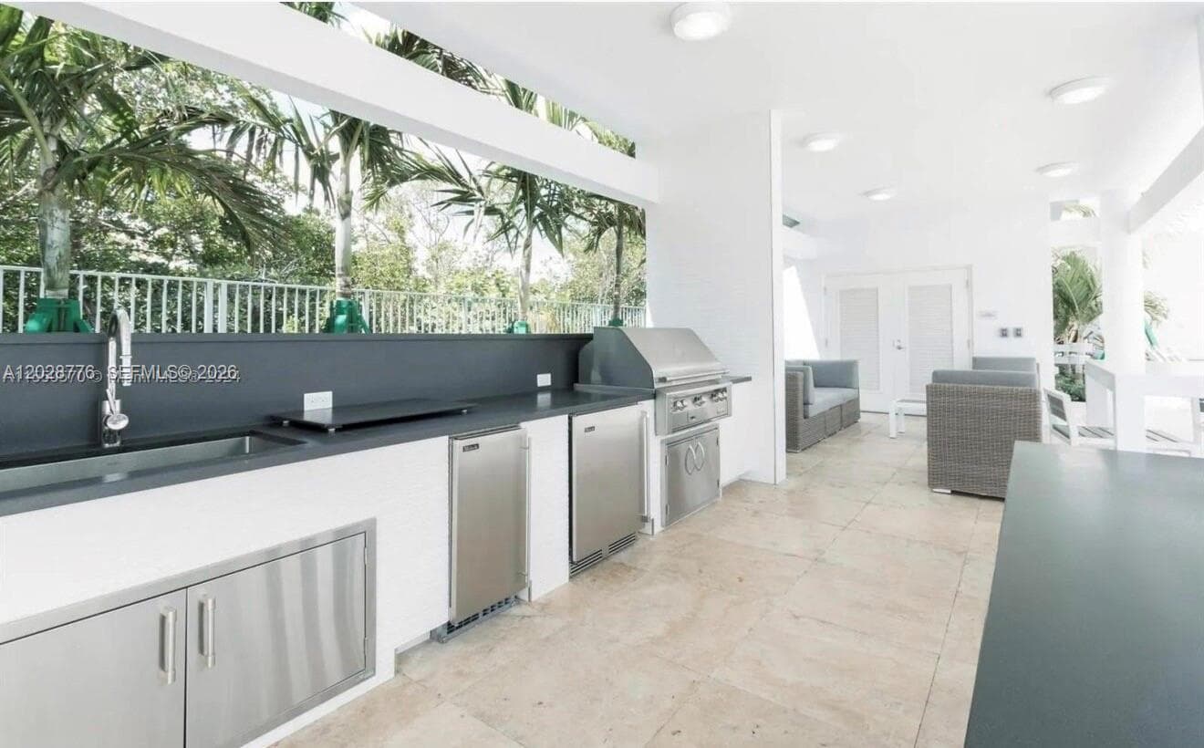 17111 Biscayne Blvd 208 photo 14