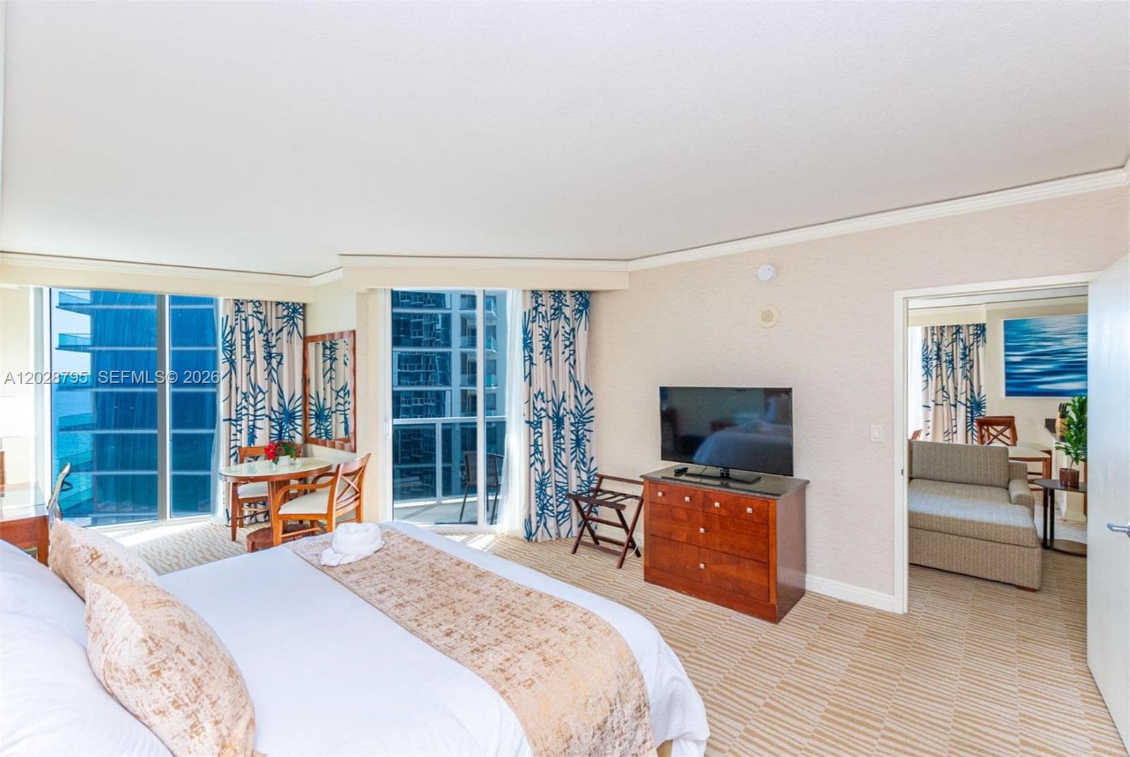 18001 Collins Ave 1414 photo 22