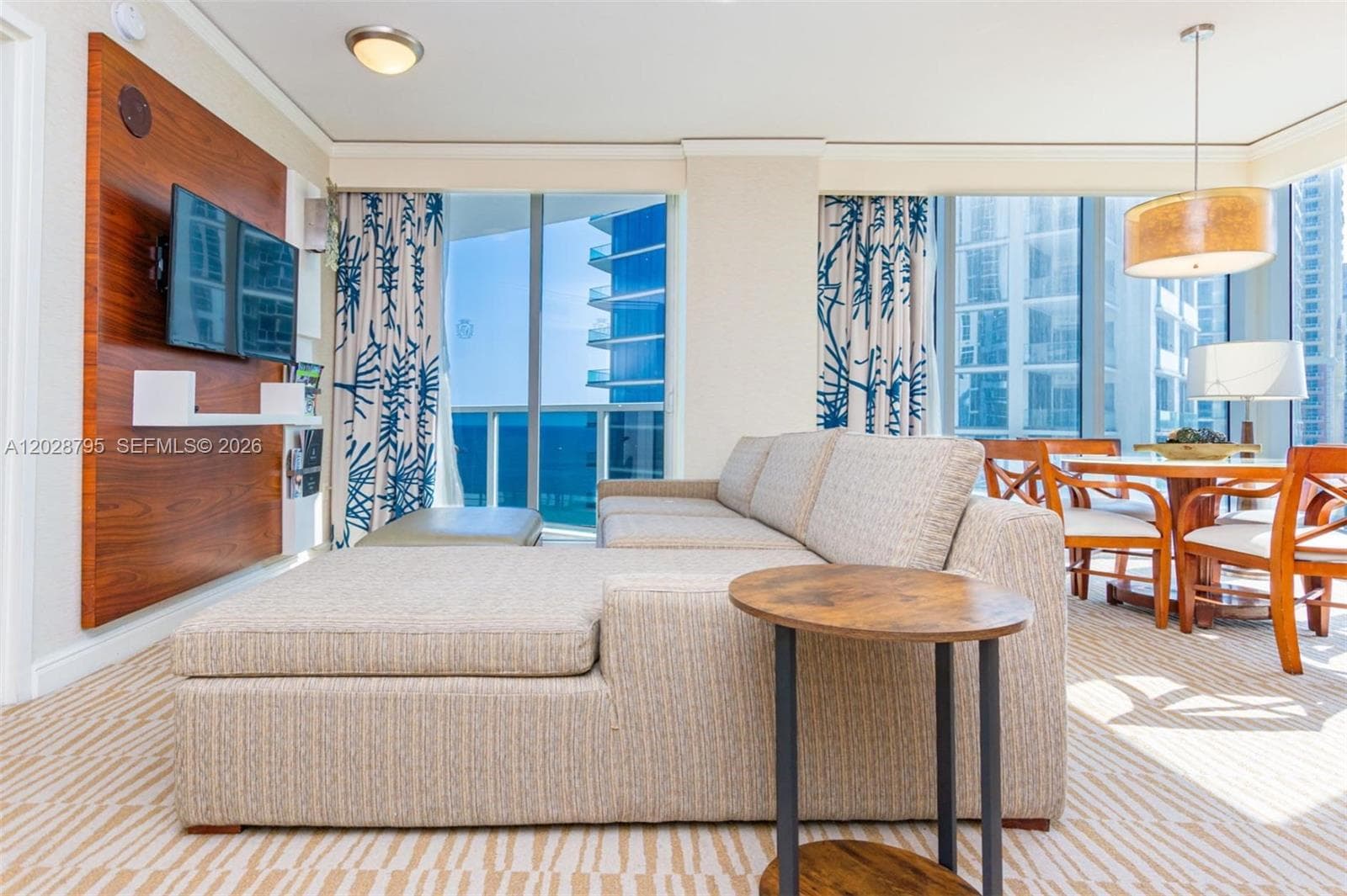 18001 Collins Ave 1414 photo 3