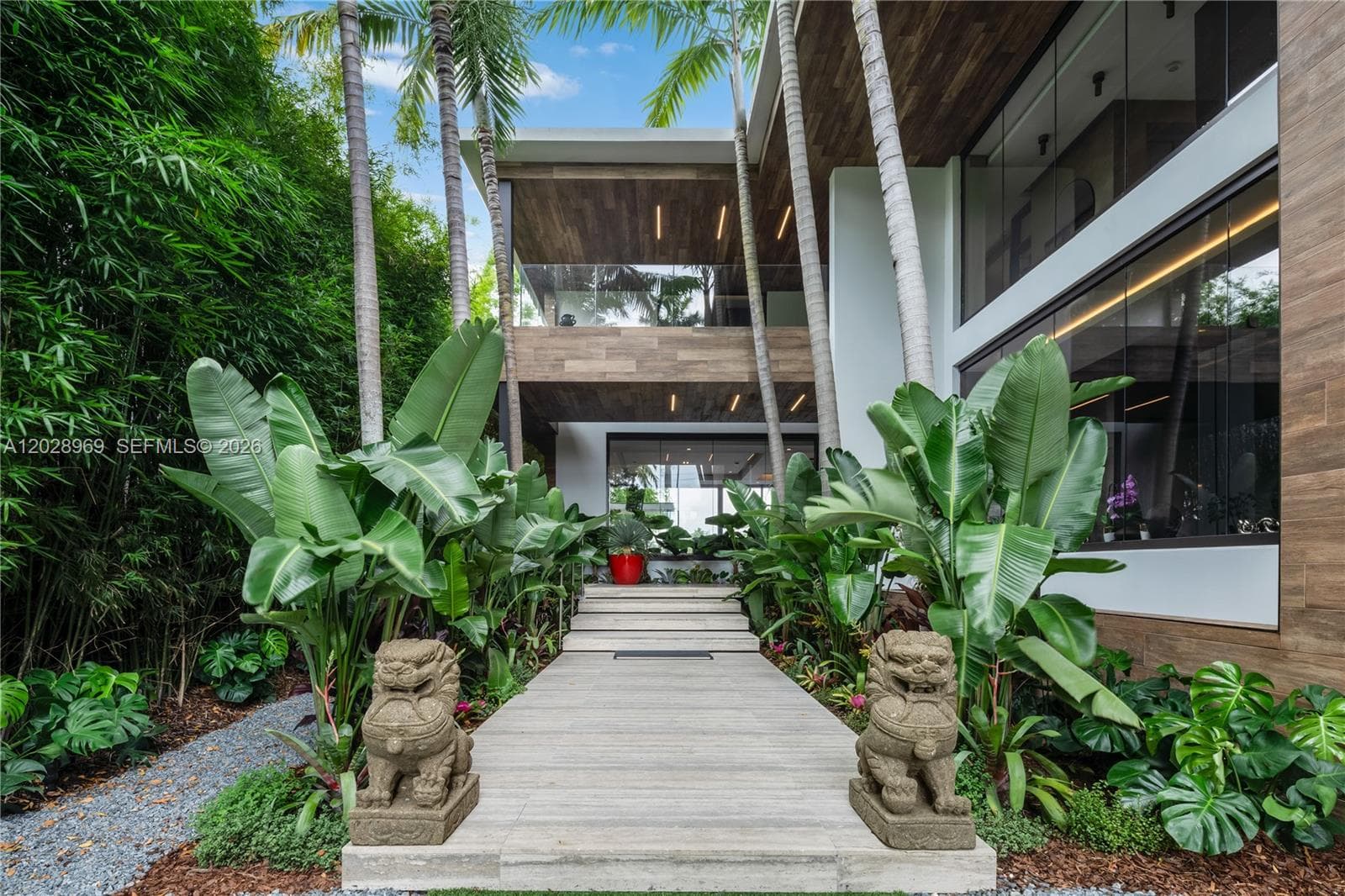 508 W Dilido Dr 2