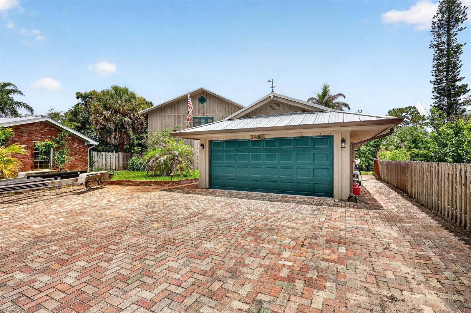 2483 SW Murphy Road 2