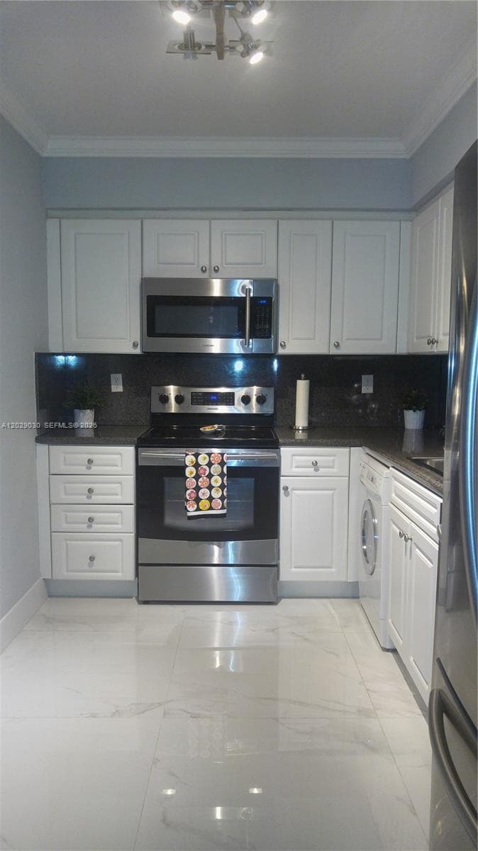 2501 S Ocean Dr L04 photo 4