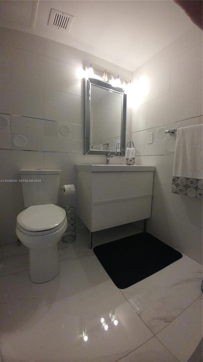 2501 S Ocean Dr L04 photo 8