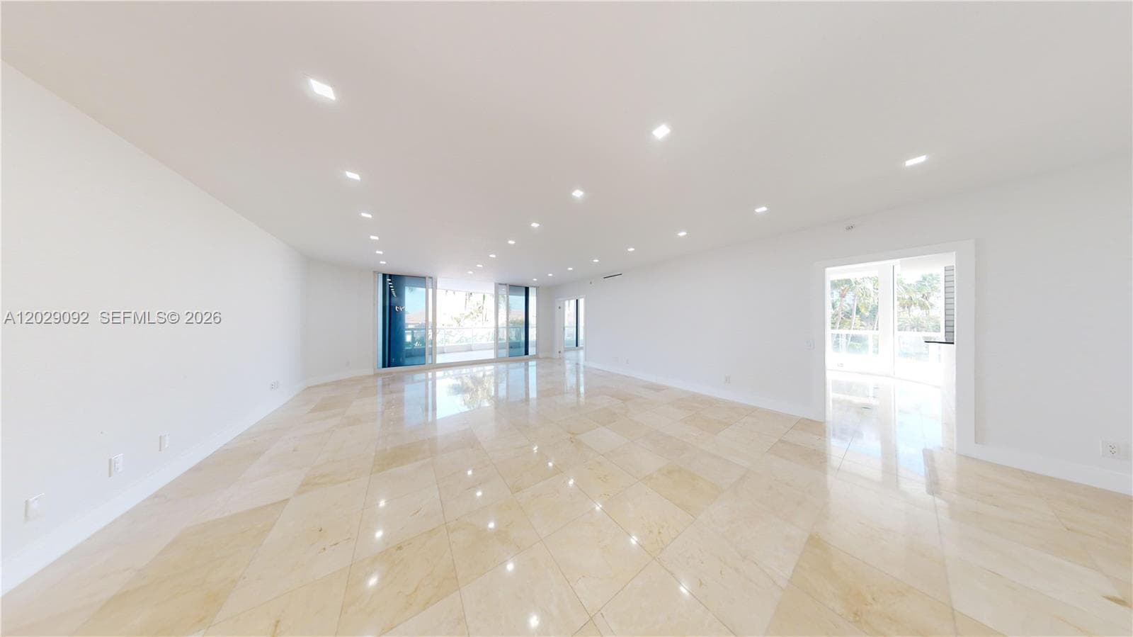 21050 NE 38th Ave 305 photo 4