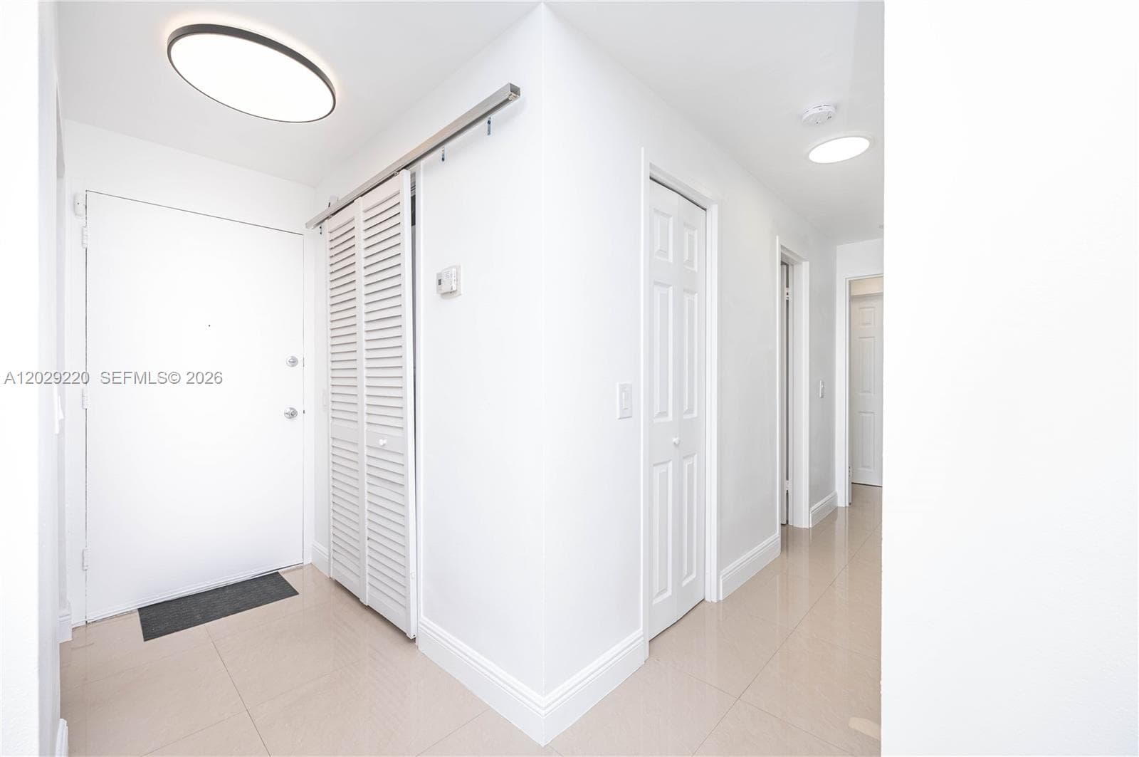 3505 S Ocean Dr 221 photo 17