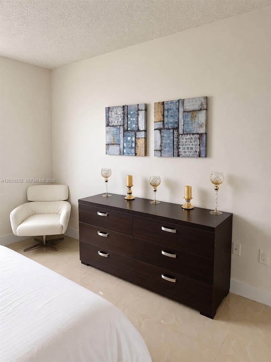 17100 N Bay Rd 1605 photo 15