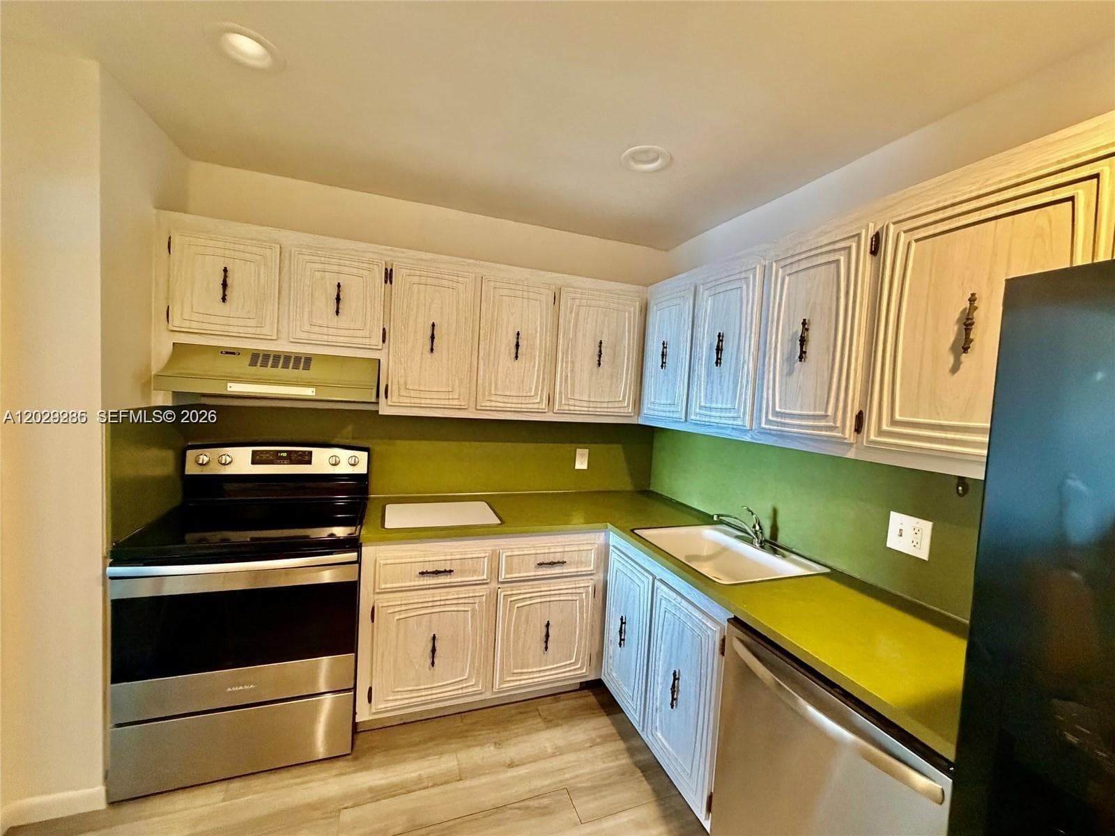 2101 S Ocean Dr 306 photo 5
