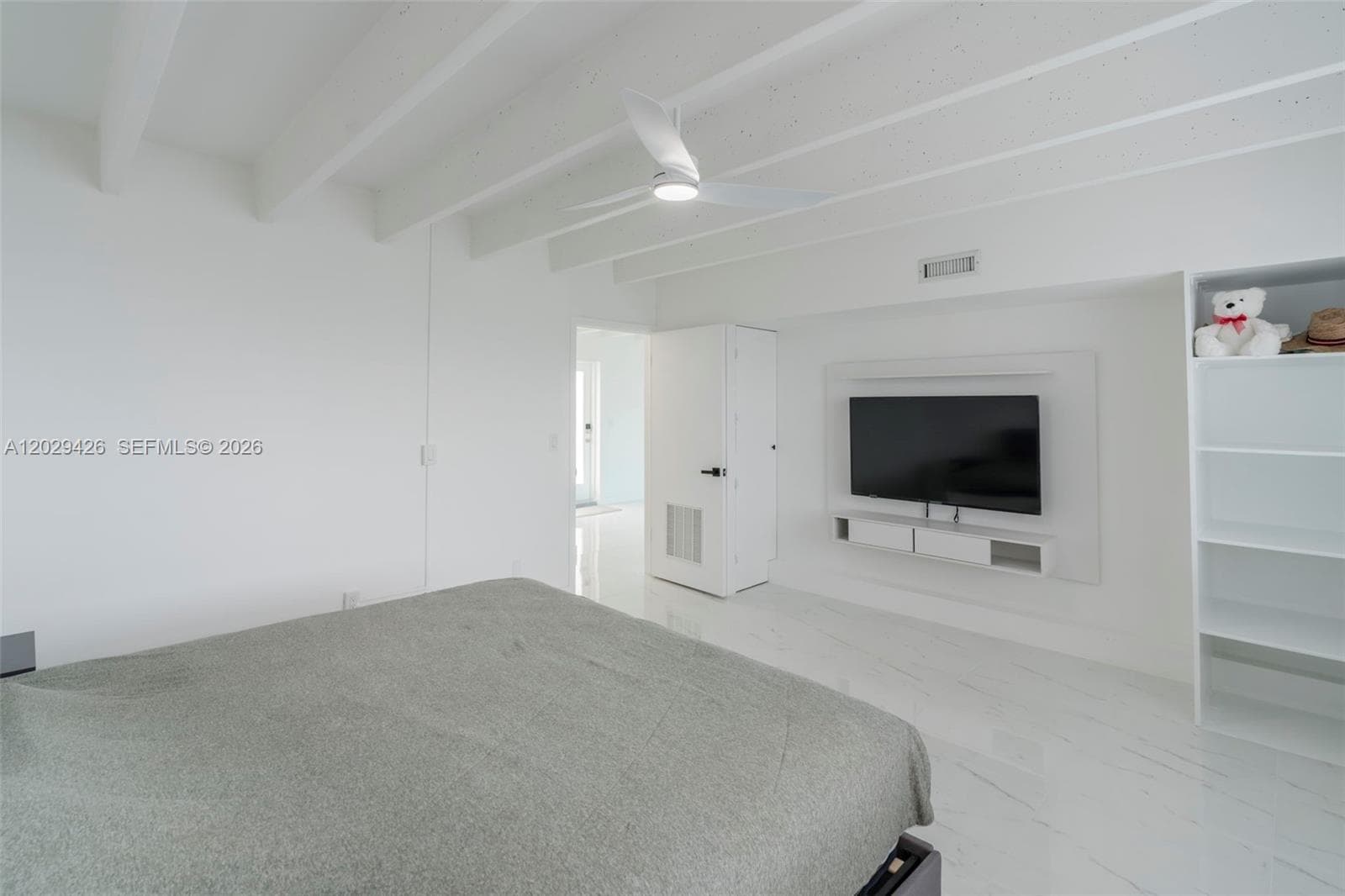 4500 S Ocean Blvd 405 photo 24