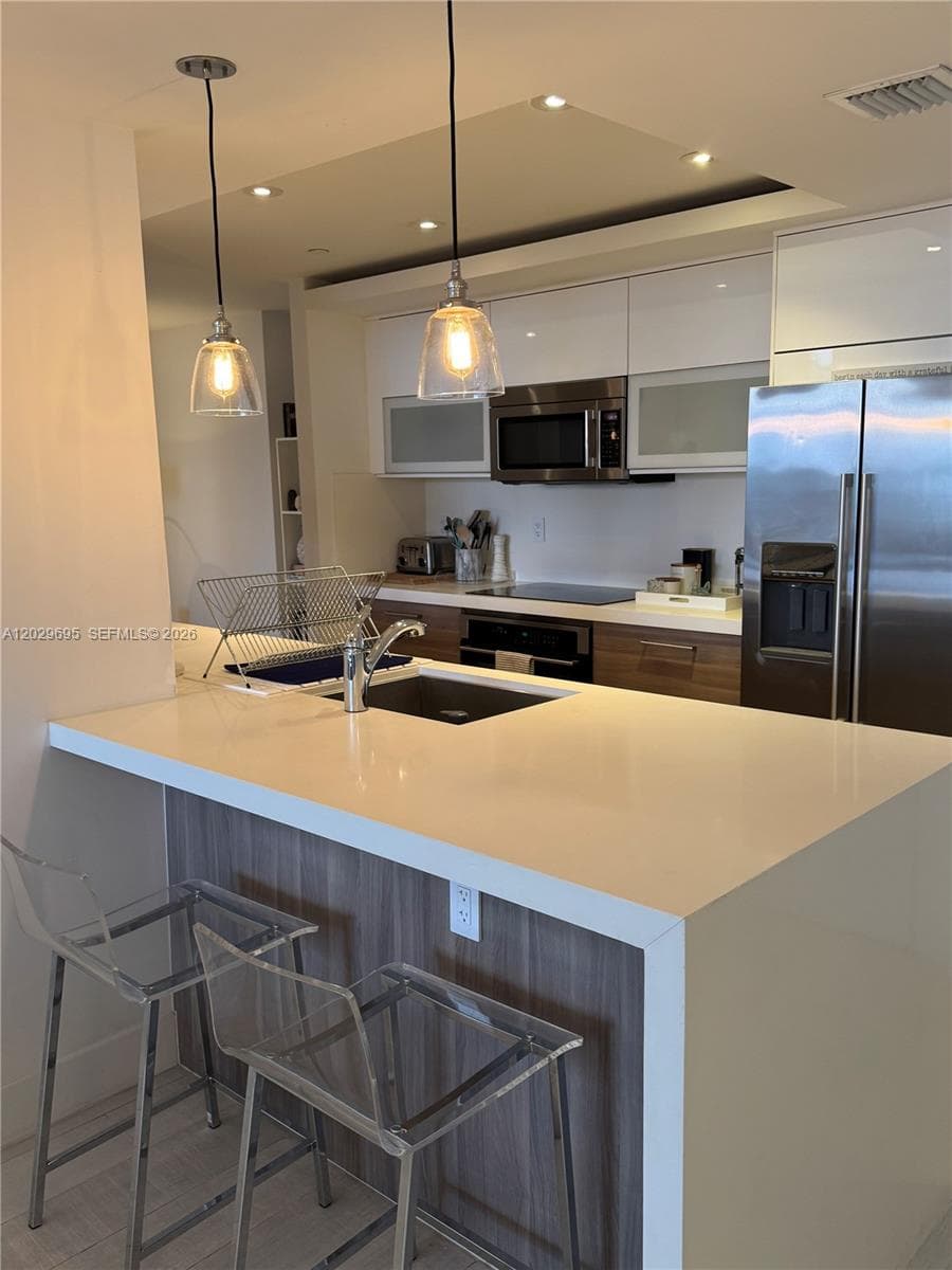 151 Crandon Blvd 405 photo 4