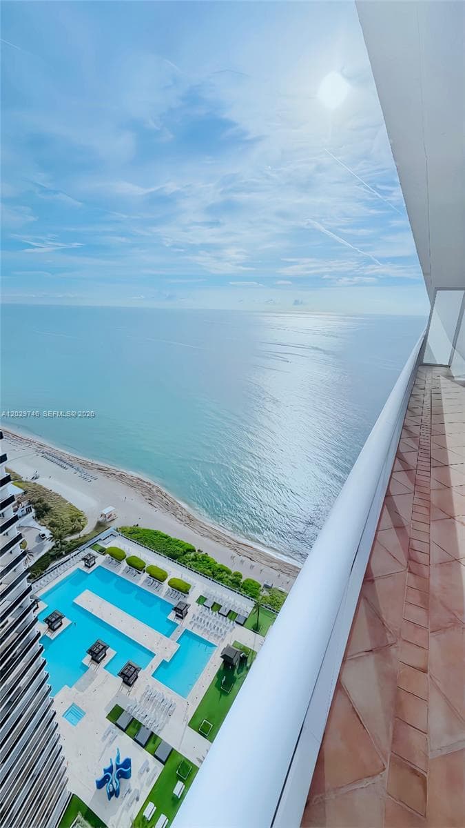 1830 S Ocean Dr 3708 photo 10