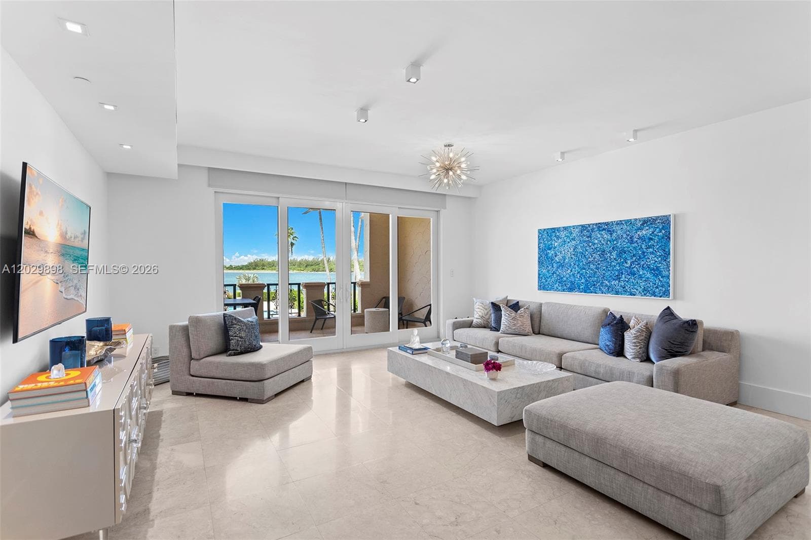 2122 Fisher Island Dr 2122 photo 3