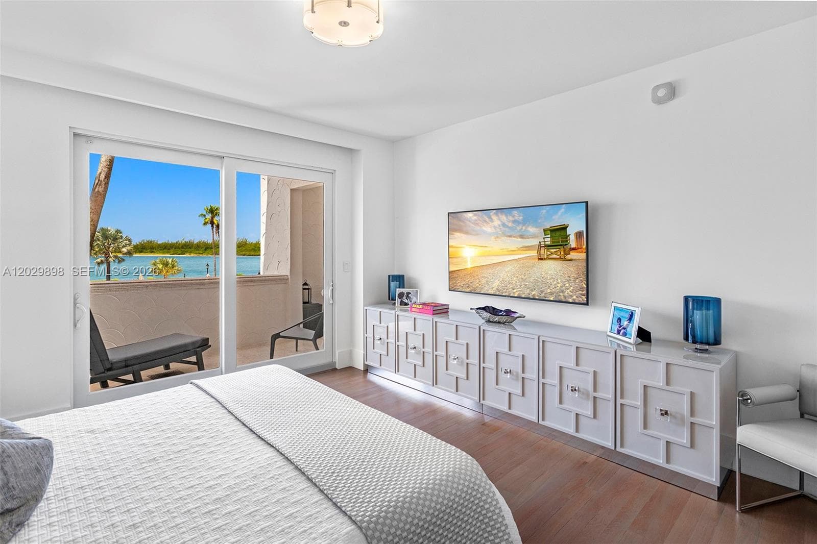 2122 Fisher Island Dr 2122 photo 21