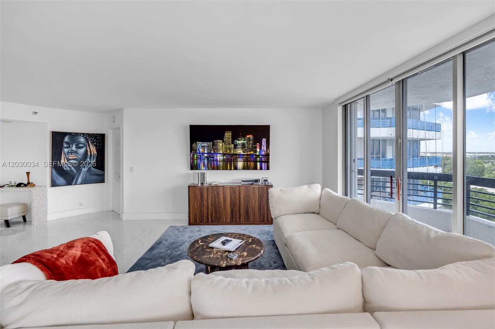 3500 Mystic Pointe Dr #1205 5