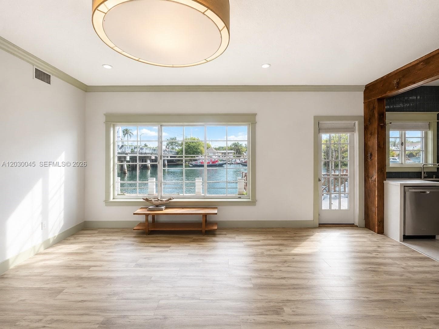 2137 Calais Dr 5 photo 3
