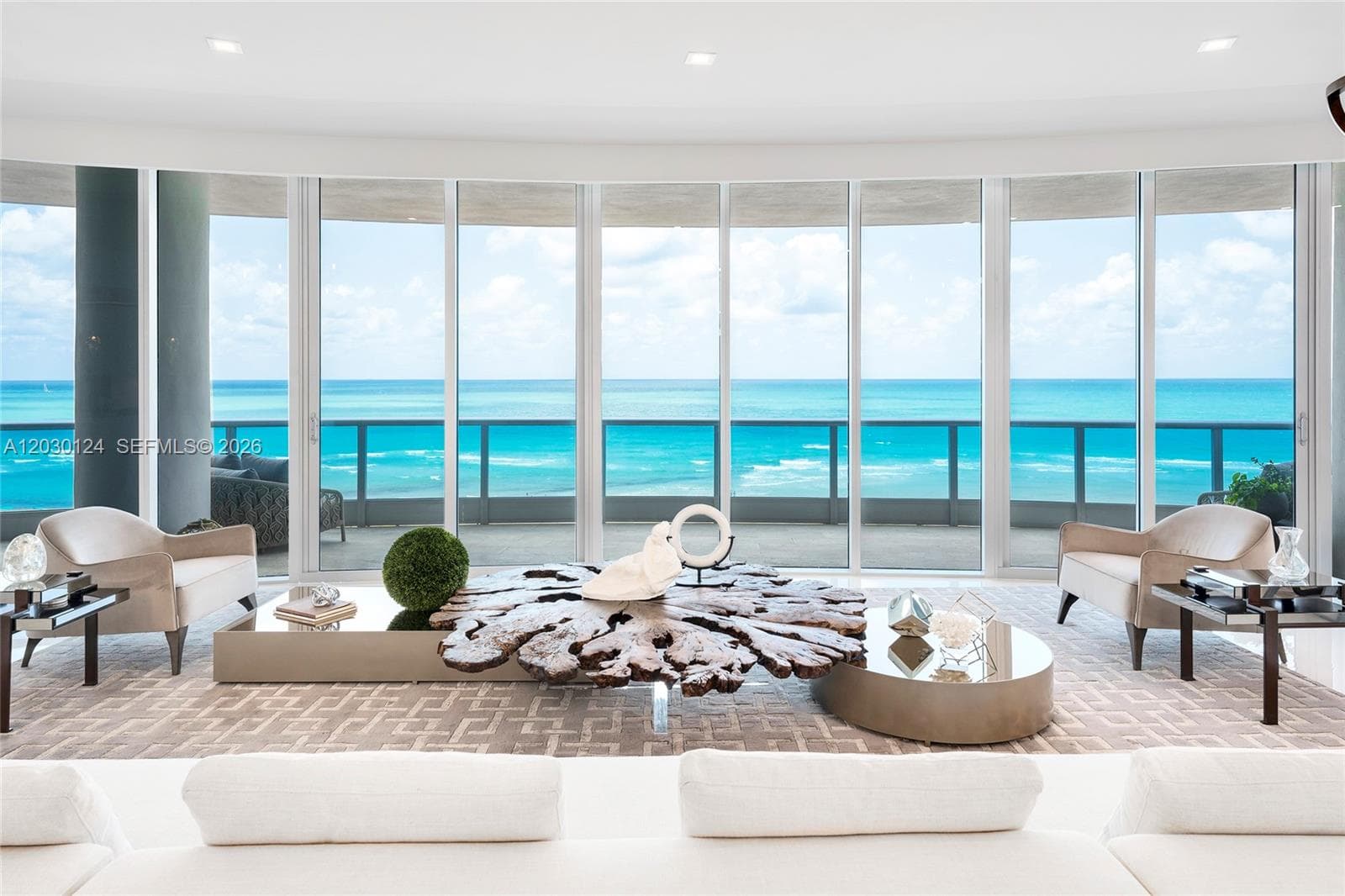 5959 Collins Ave 807 photo 1