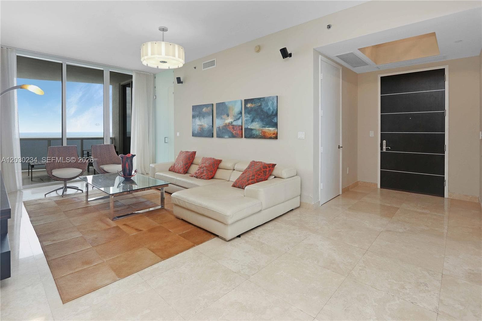 15901 Collins Ave 2004 photo 5